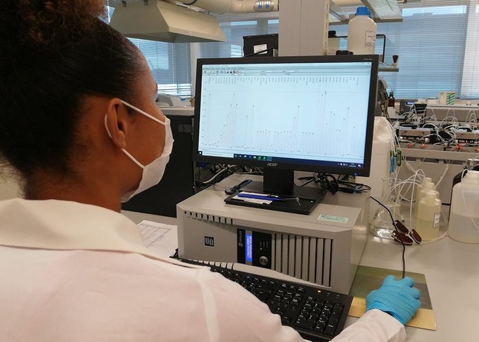 POGO financia estágio de aluna cabo-verdiana no IH