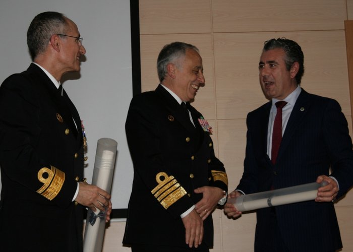 Sessão“ O Hidrográfico e o mar da Nazaré” no Instituto Hidrográfico