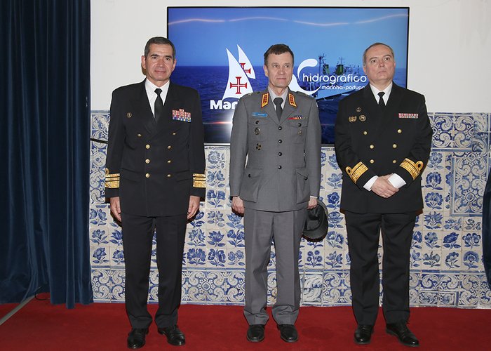 Diretor-Geral do Estado-Maior Militar da União Europeia visita o IH