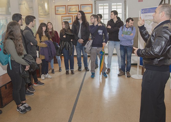 Visita dos alunos da Escola Superior de Tecnologia de Setúbal ao IH