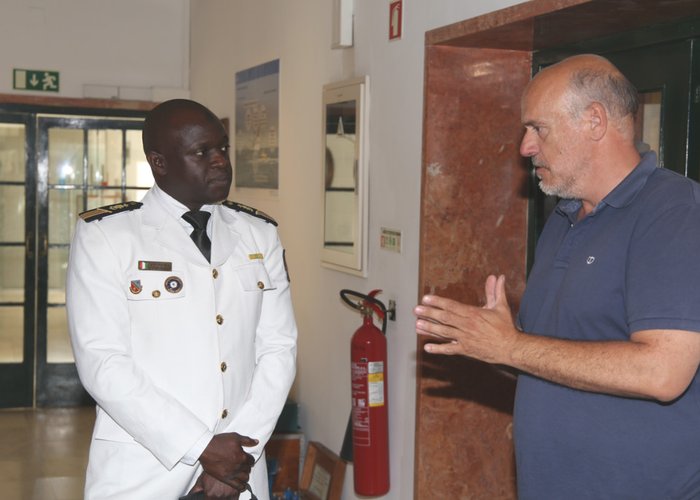 Visita à Marinha do Chefe do Estado-Maior da Marinha Nacional da Costa do Marfim