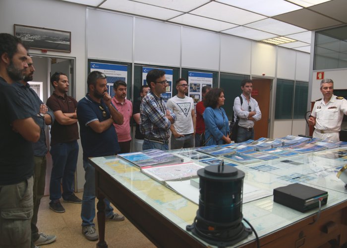 Visita do Curso de Formação de Operadores de VTS da ENIDH ao IH