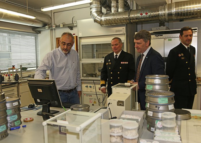 Visita do Diretor-geral do Marine Institute da Irlanda ao Instituto Hidrográfico
