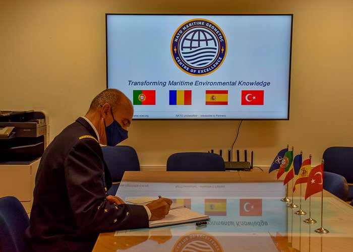 Visita do General Comandante Supremo Aliado Transformação ao MGEOMETOC COE