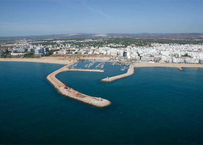 Support for maritime works