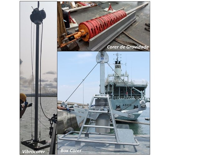 Vertical sediment samplers